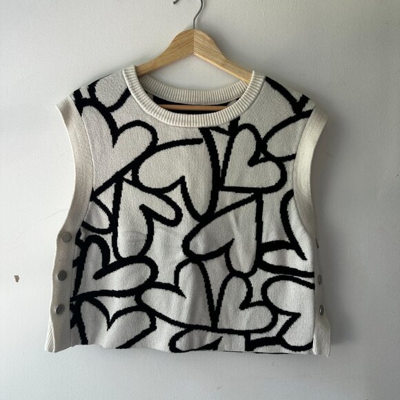 (S) Maeve Button-Side Heart Sweater Vest / Anthropologie - Picture 4 of 6